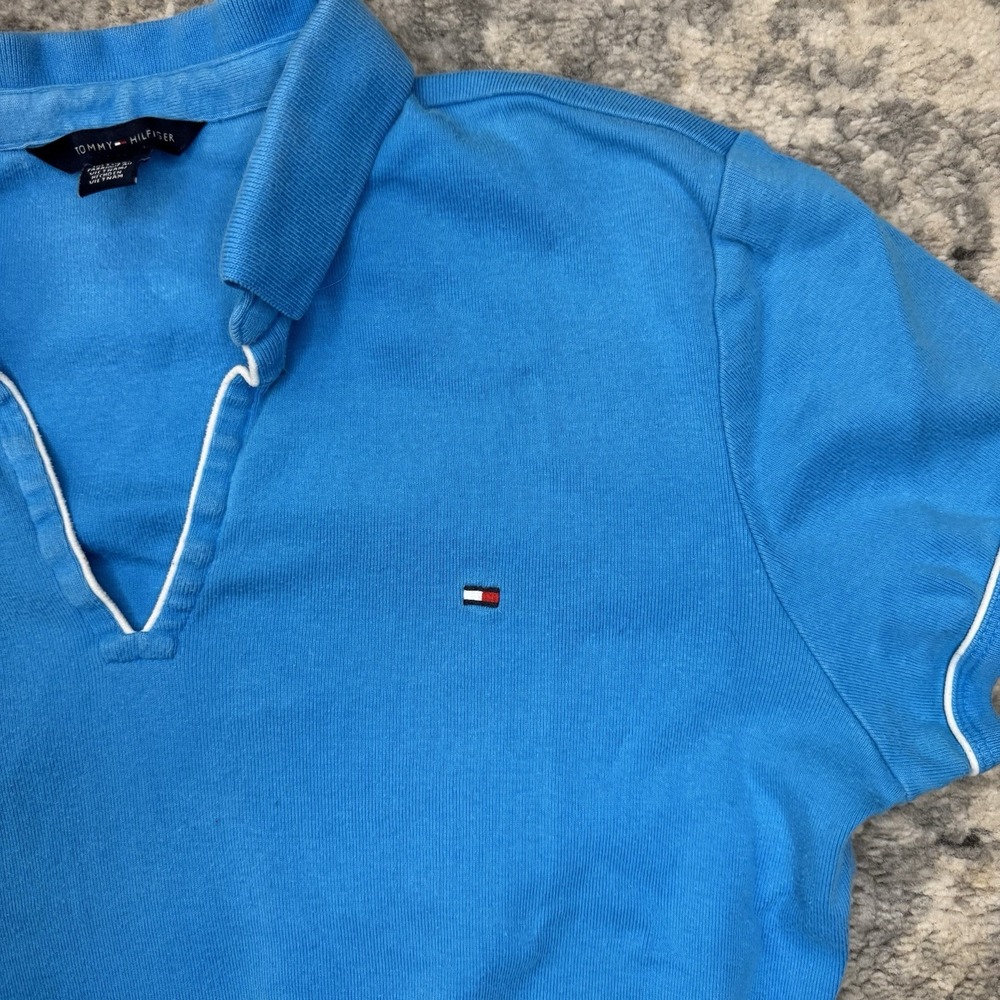 Tommy Hilfiger Womens L Blue Polo Shirt V-Neck Mini Flag Logo Short Sleeve - Picture 2 of 7